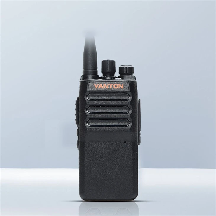 Komercijalni dvosmjerni radio i dalekometni